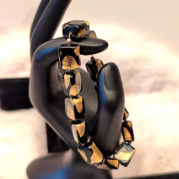 Jewelry - Black and Gold Glass Beaded Stretch Bracelet